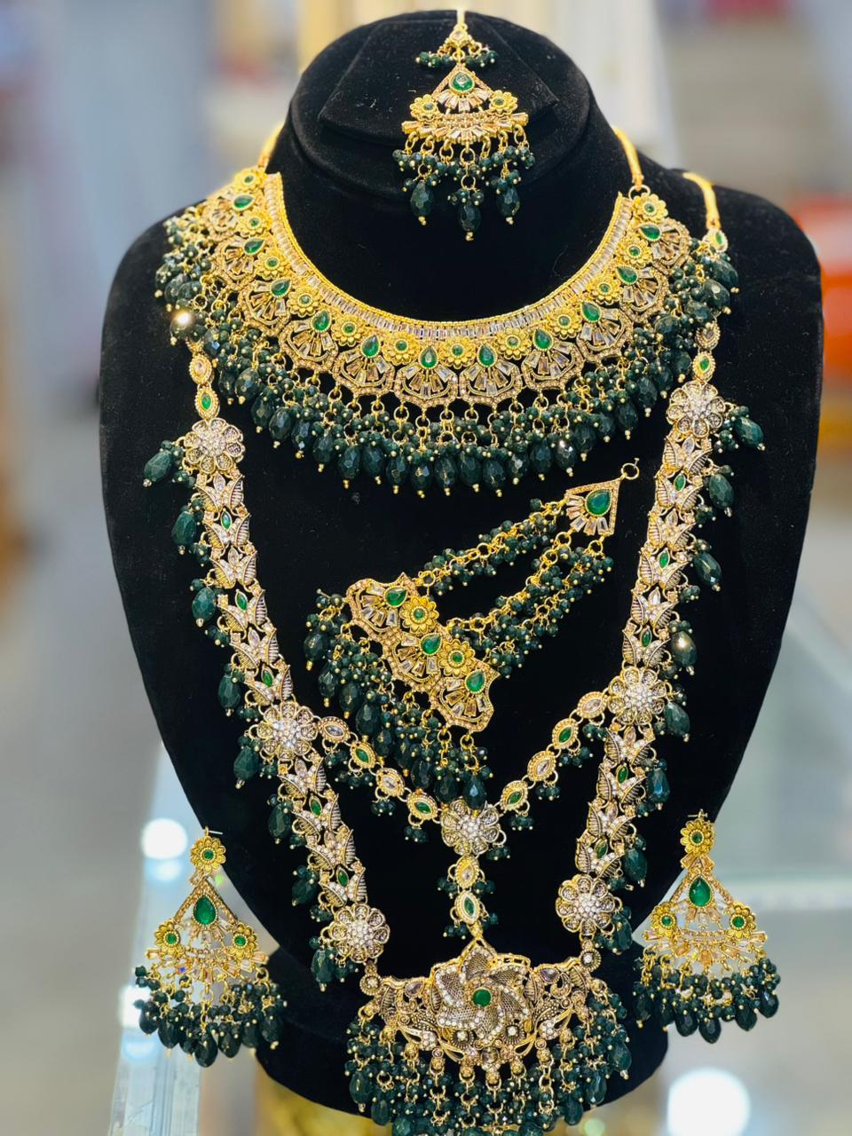 Luxury Layered Green Bridal Jewelry Set with Choker, Long Necklace & Earrings